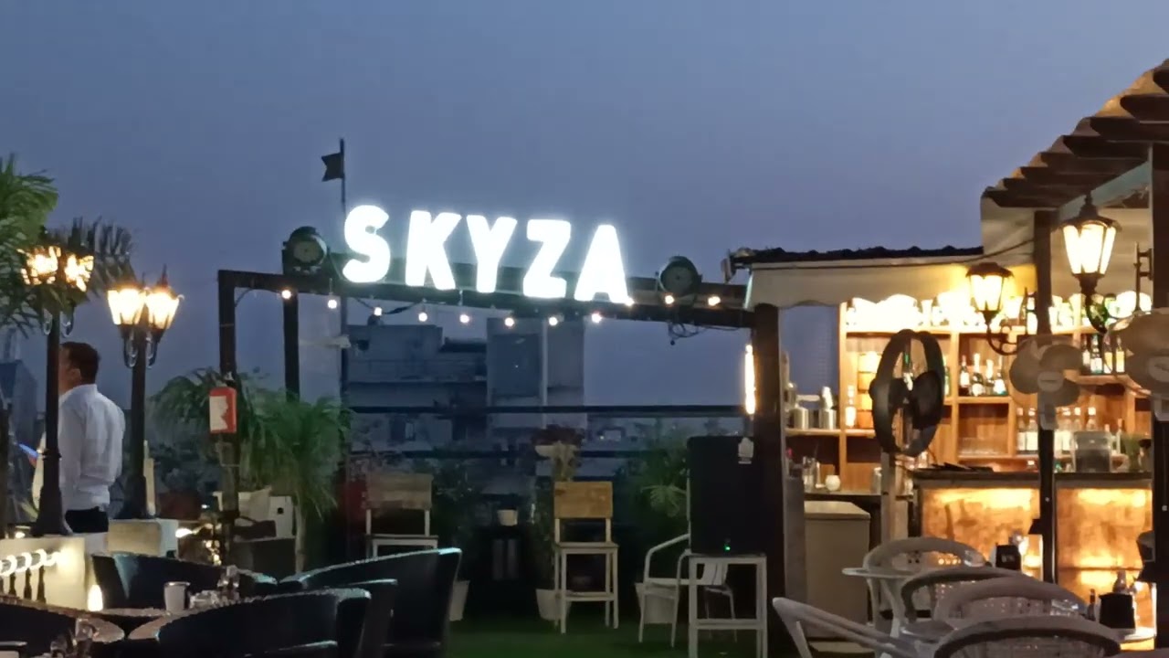 skyza restaurant 👌🏼👌🏼🥃🥃 from Jaipur Rajasthan today video