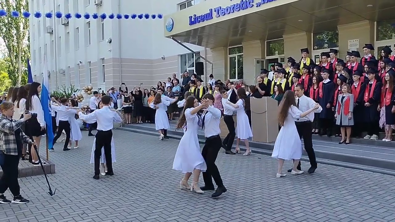 31.05.2024 - Ultimul sunet. Vals. Clasa a 12-lea 