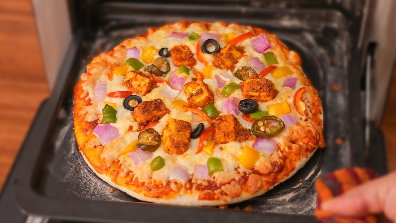 डोमिनोज़ जैसा पनीर टिक्का पिज़्ज़ा की सीक्रेट रेसिपी | Paneer tikka Pizza | Pizza by Kabitaskitchen