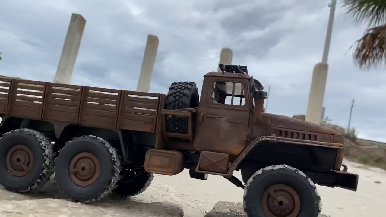Wpl b-36 6x6 Ural military truck and trailer in the sand