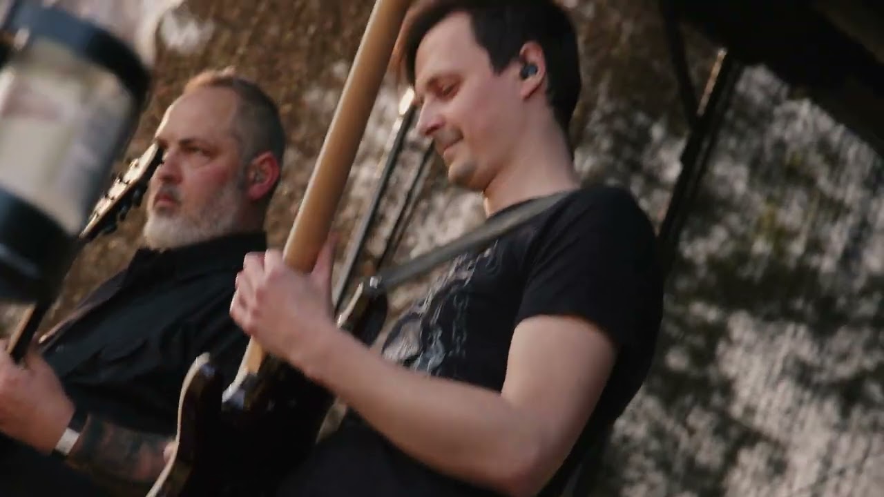 Tiefbau - Festival Zeit Offizielles Video