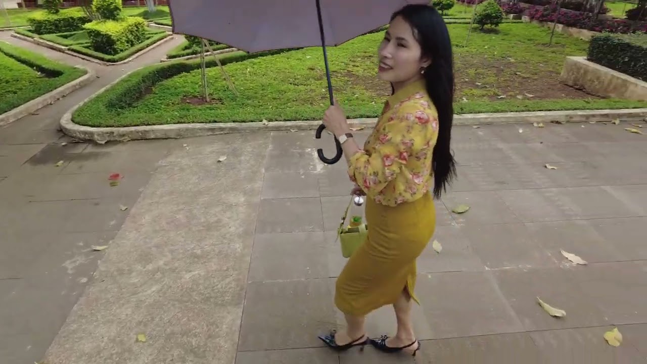 Quảng trường Đại Đoàn Kết PLeiku  rộng mát ở trung tâm thành phố