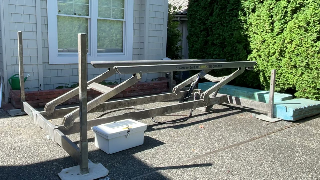 Sunstream boat lift