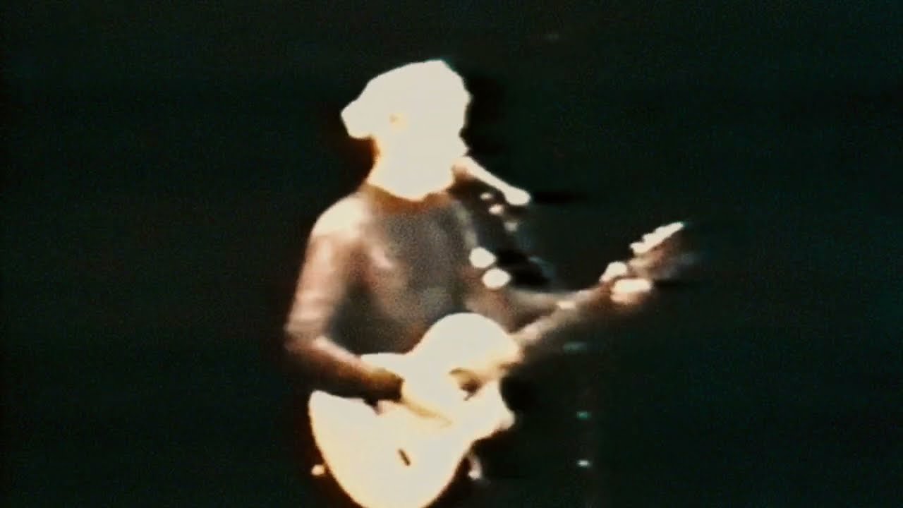 Depeche Mode - World Full Of Nothing Live In Brussels 1990 (Remastered Video)