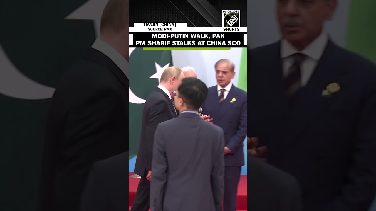 PM Modi, Russia&rsquo;s Putin walk, Pakistan&rsquo;s PM Sharif stalks at SCO Summit in Tianjin, China