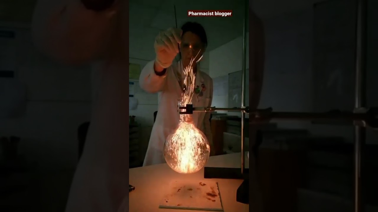 Oxidation of ammonia || pharmacist blogger || #lab #chemistry #laboratory