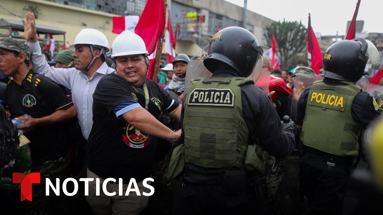 La crisis en Per&uacute; deja por ahora al menos 22 muertos | Noticias Telemundo