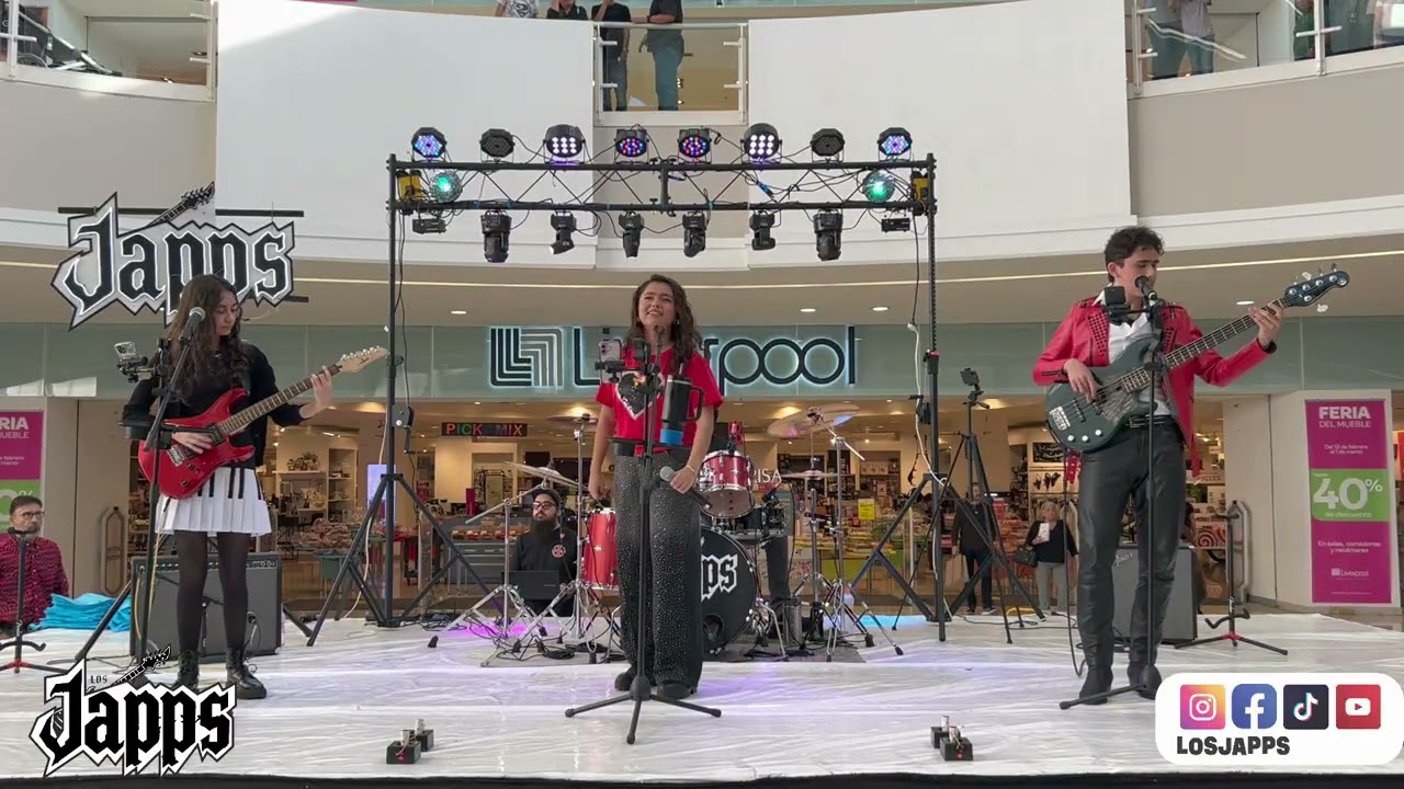 🎸✨ Los Japps–Smells Like Teen Spirit (Cover en vivo) 🎶 Plaza Cumbres -14 de Febrero 2026