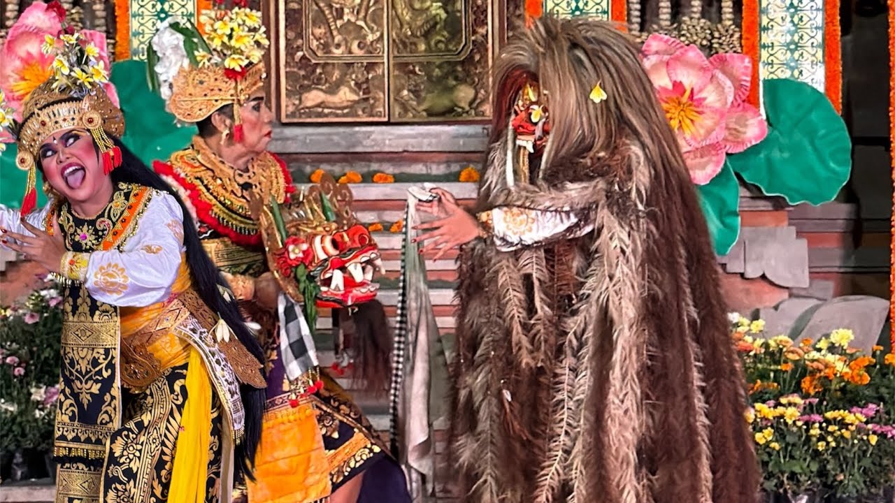 Pementasan Jogeg Pingit Bersama Pradnya Larasari Ring Pura Dalem Puri Peliatan Ubud