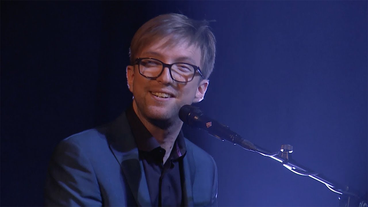 Raphael Jost Quintet - The Moon Is Hip Again (live at Moods)