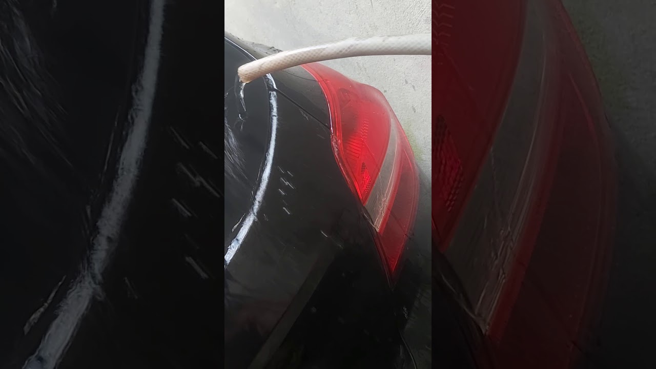 ford ka entrando água no porta malas, problema resolvido.