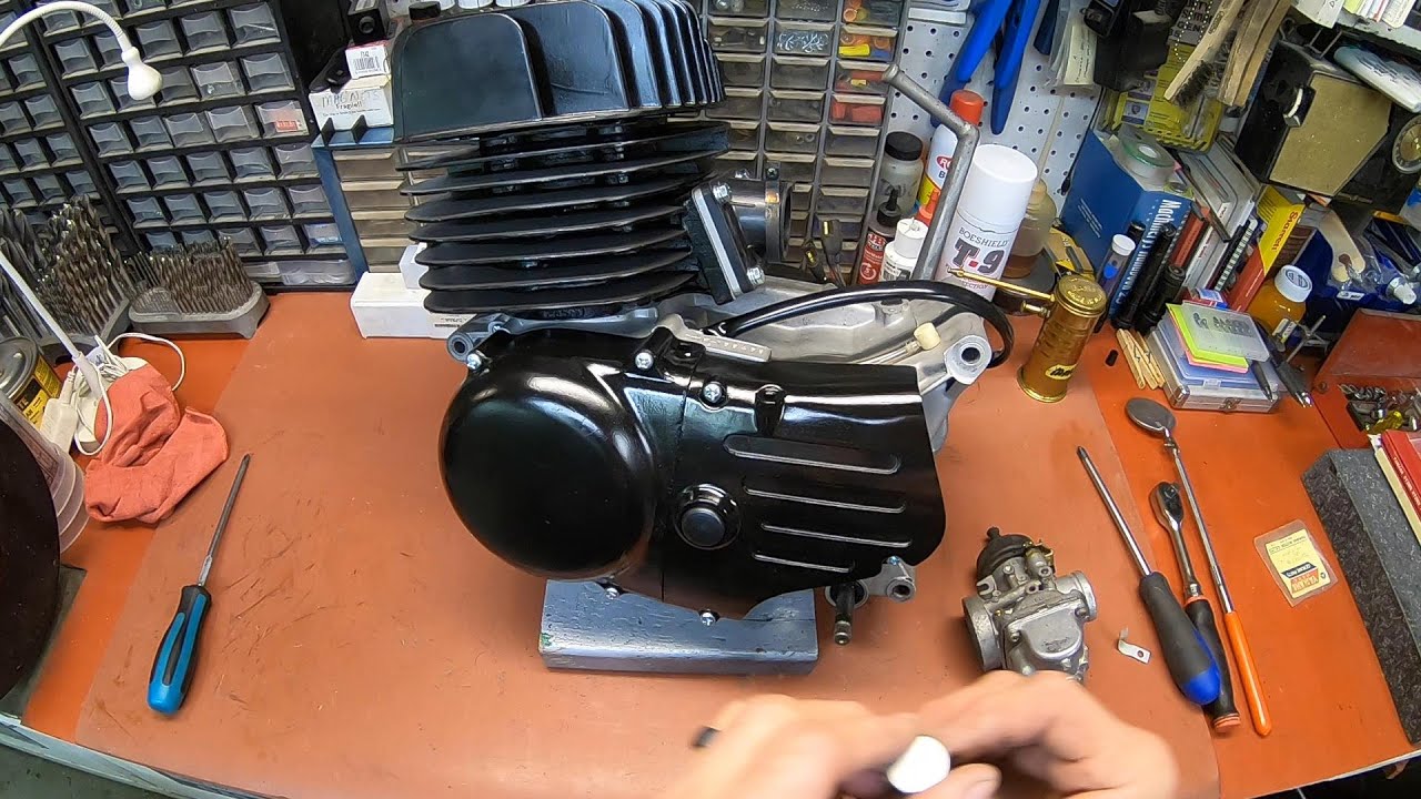 Yamaha 250 MX top end install, engine complete