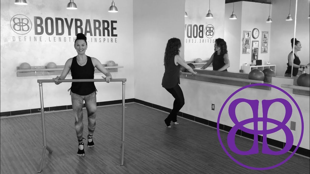 🍑 SCULPT & LIFT 🍑 Seat & Thigh Barre Workout with Paige!!