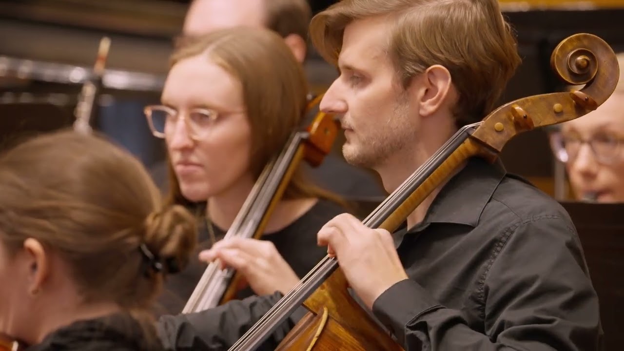 Daniel Collins  Chamber Symphony 1 in D minor, 