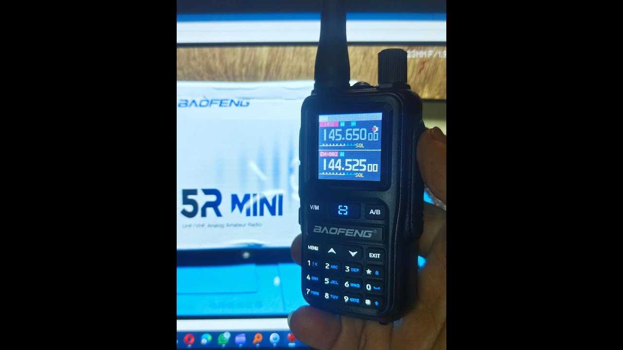 Baofeng UV 5R Mini - Часть 1 - Распаковка и введение