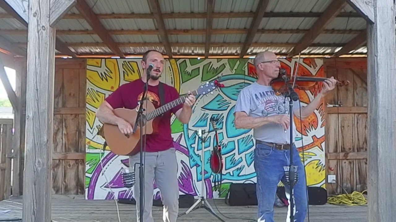 Z Town Street band - Hills Of Connemara