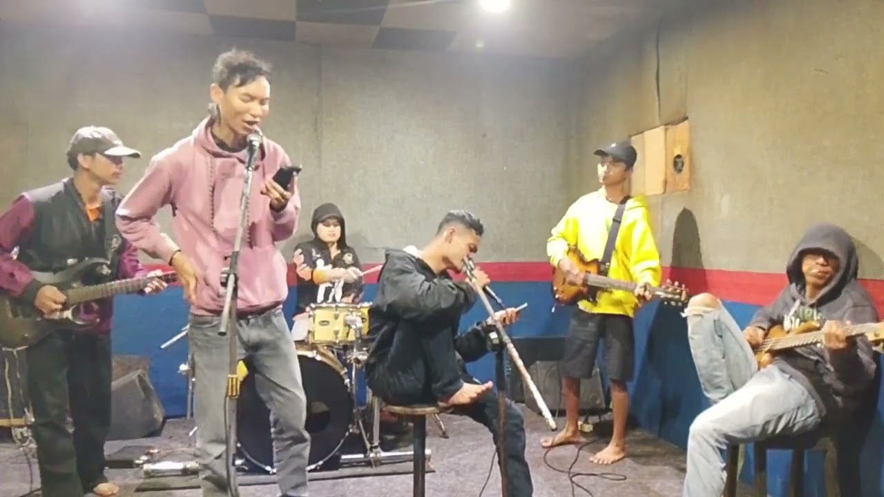 UNGU-Luka Di Sini cover by ROCKY BAND