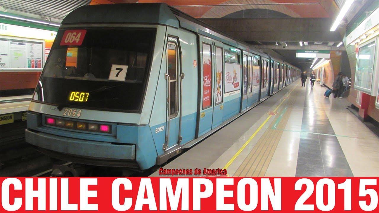 Celebracion Chile Campeon de la Copa America en el Metro De Santiago