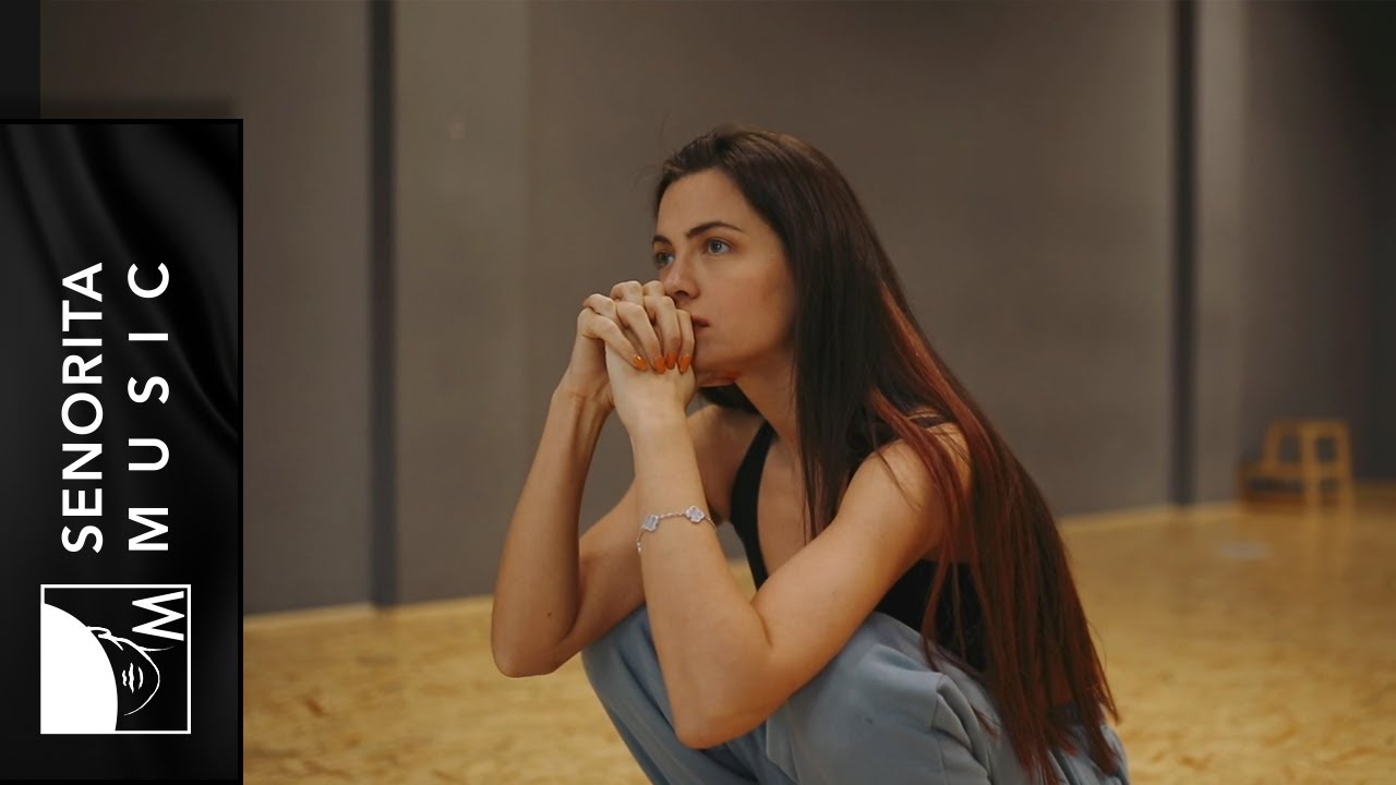 Milica Pavlovic - ‘Posesivna’ show rehearsals 1 - Zagreb 2022.