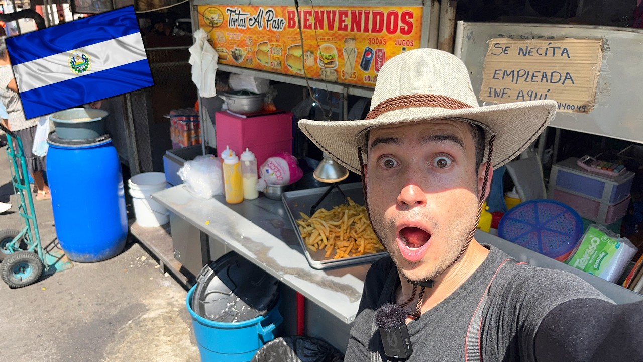 SOLO en EL SALVADOR 🇸🇻 COMIDA CALLEJERA 24 HORAS 🌭😱 UNA LOCURA!