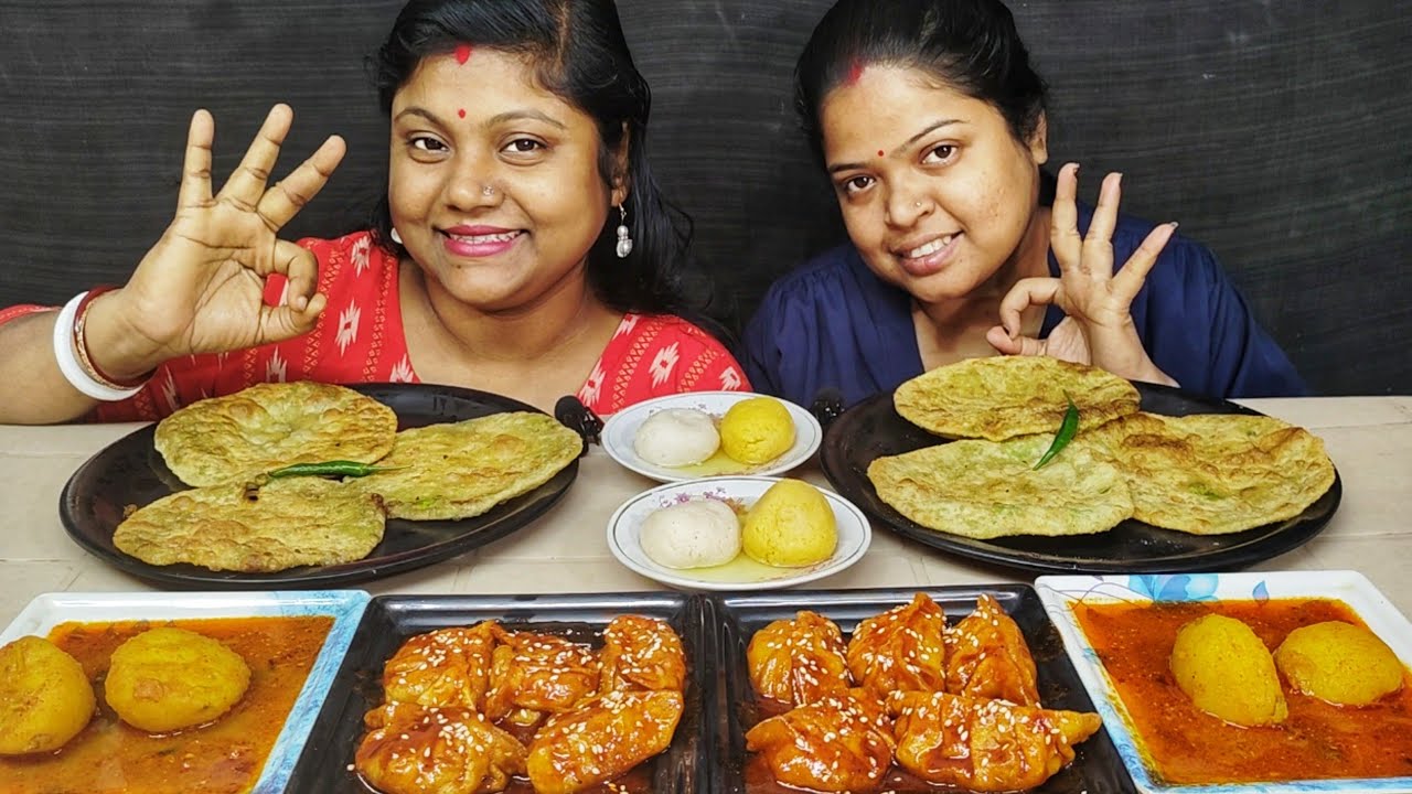 CHILLI CHICKEN MOMO KARAI SUTIR KACHORI ALOOR DUM RASGULLA EATING CHALLENGE // food family & more 