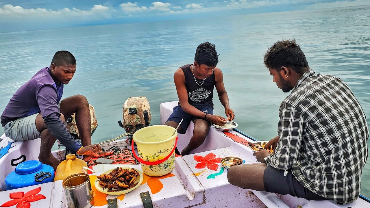 சுட சுட அய்யல மீன் பொரியலும் பழைய கஞ்சியும் Fish fry and old porridge