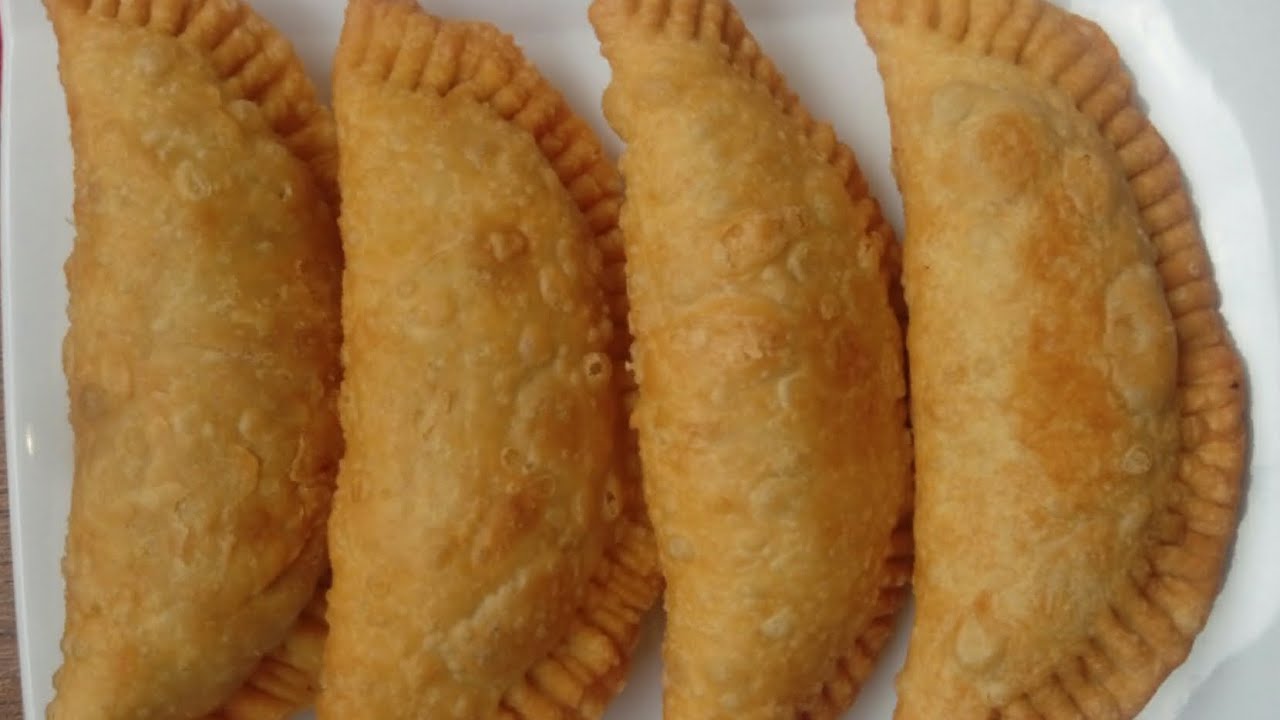 HOW TO MAKE FRIED MEAT PIES || EMPANADA RECIPE