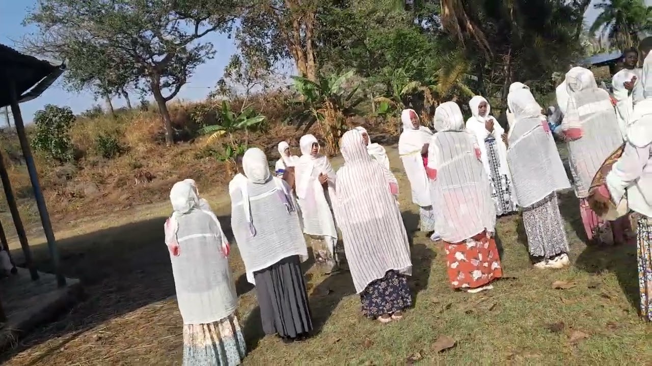 የሣጃ ግቢ ጉባኤ ተማሪዎች በያንኮስ ቁስቋም ገዳም መዝሙር 