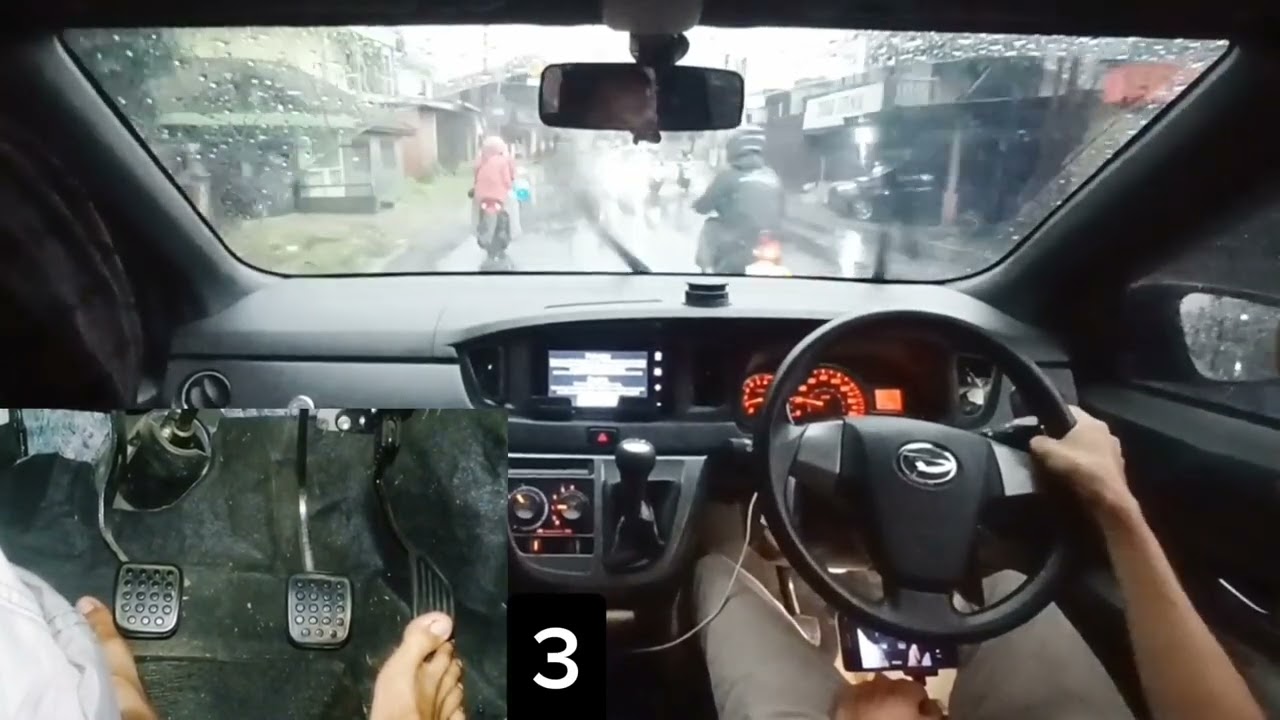 Belajar Mengemudi Mobil Manual Merayap Di Jalan Raya Kondisi Hujan Deras 5 Februari 2026