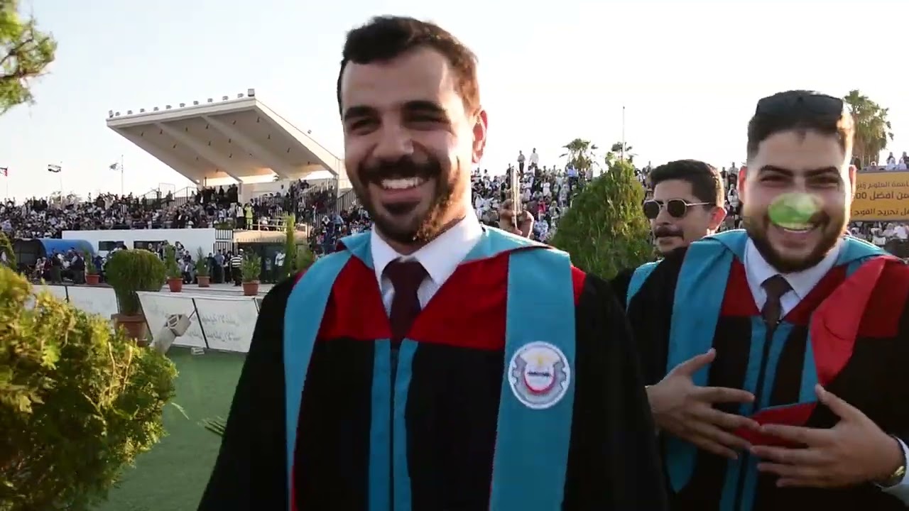 حفل تخريج الفوج السابع والثلاثين لكية الدراسات العليا وكلية العلوم والاداب الادارة والسياسات الصحية