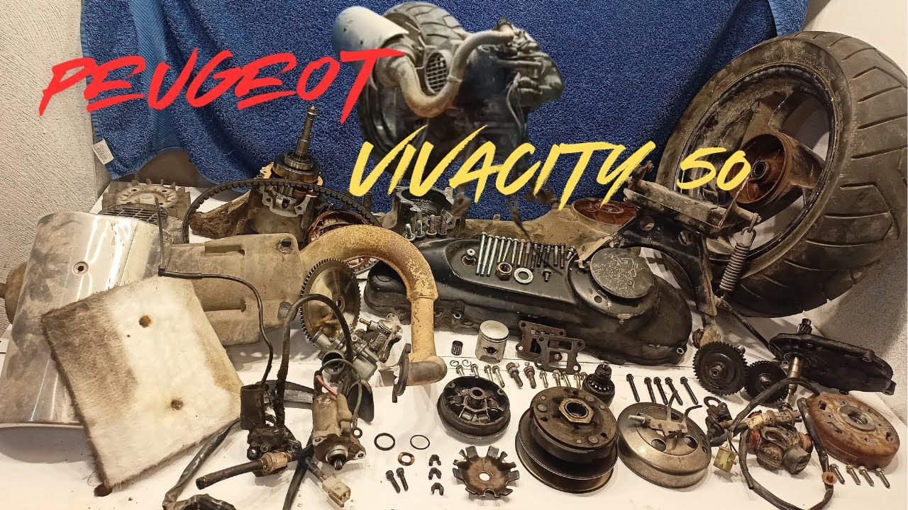 Desmontando el motor de mi Peugeot Vivacity 50cc: ¡Así empieza la restauración completa!