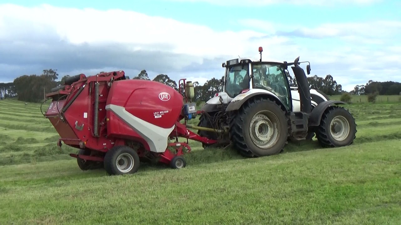 Moreton Silage Baling Part 1