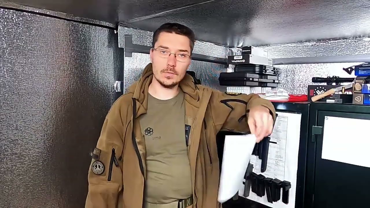 # 219 Własny magazyn broni - jak go zrobić?