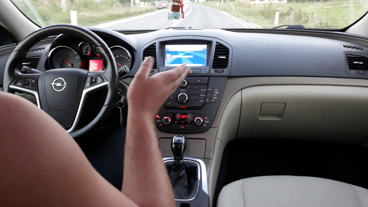 ŠVERCER KUPUJE OPEL INSOMNIJU