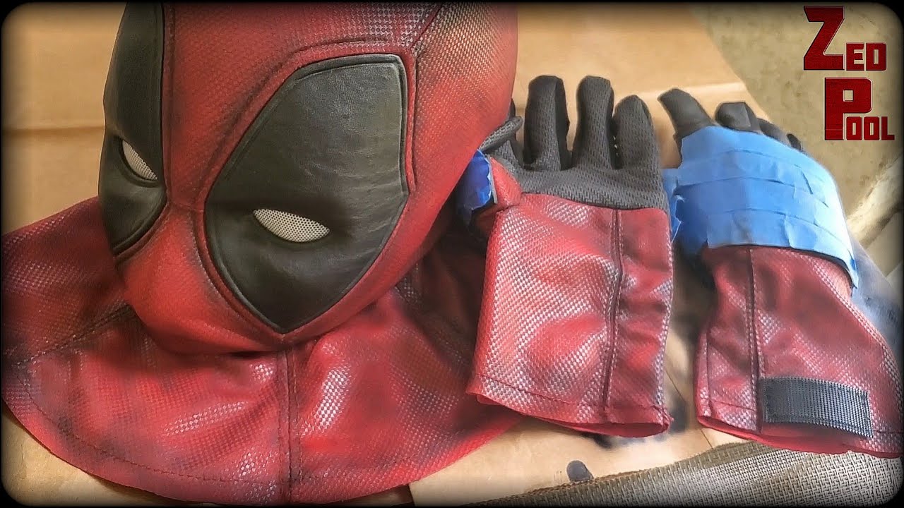 Geekeddead Deadpool Mask and Gloves Weathering!