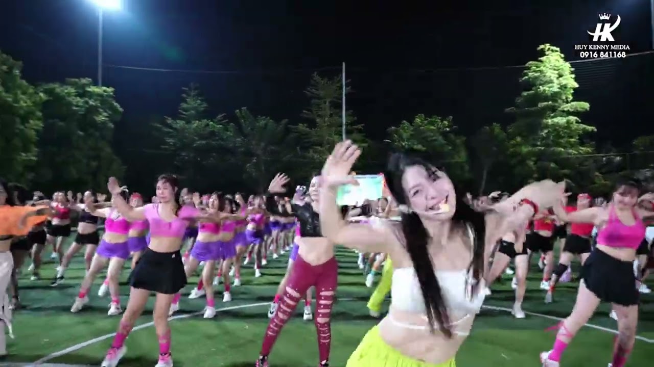 Màn tổng hợp các clb chào đón sn aerobic Bình Minh 3t