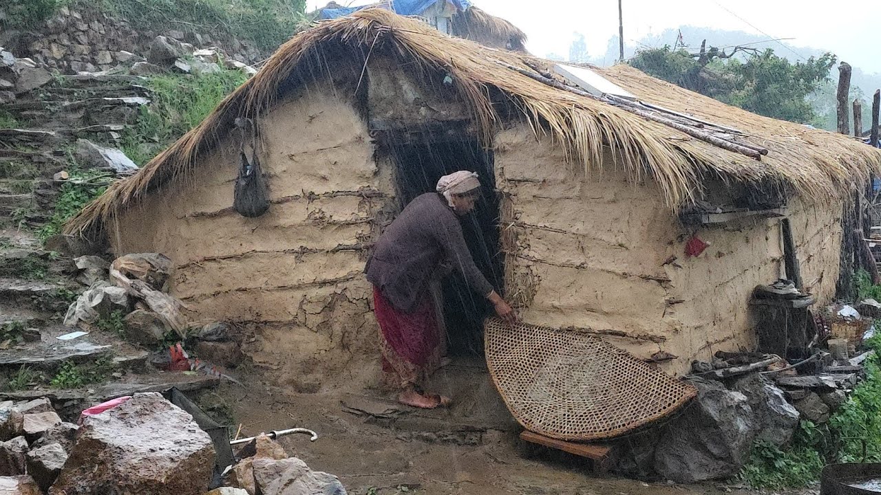 This Is Himalyan Nepali Mountain Village Life Heavy Rainy Day |Naturelly Village Dacumentary Video |