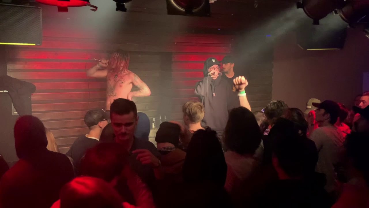 PRUSAX / New Wavy - Pirmais Līgā (live @ Fonoklubs, Cēsis)