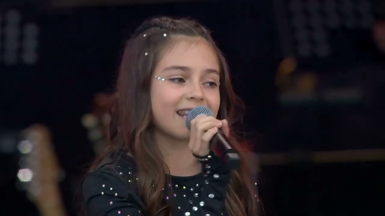 Laura Bączkiewicz (🇵🇱 JESC 2022) - To The Moon (MDFPiT KONIN, 03/06/2023)