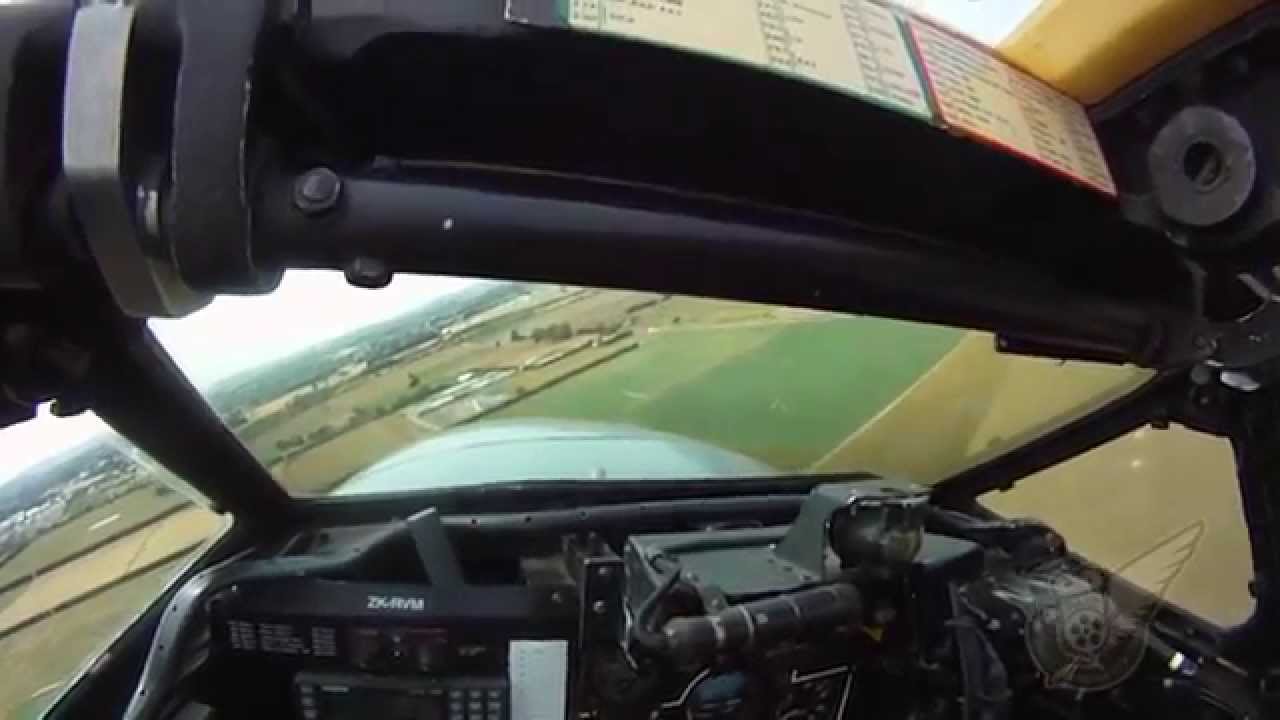 de Havilland DH.115 Vampire jet trainer air to air formation