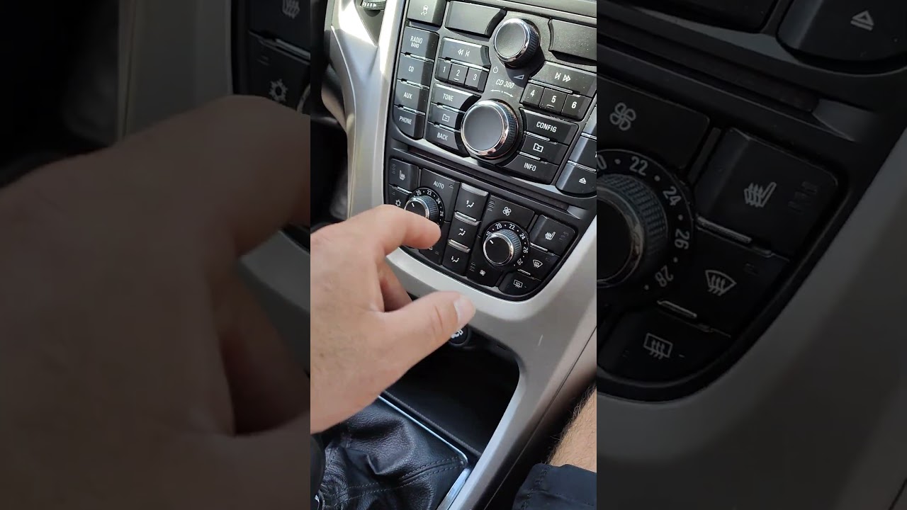 Grzanie foteli w Opel Astra J, ktoś ma sprawne?#oględzinypojazd&oacute;w #pasjamotoryzacja #zetcar