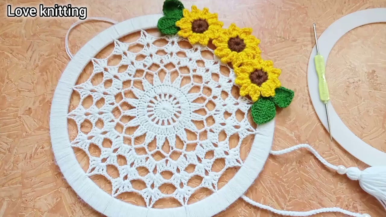 wow ! super amazing crochet dream catcher 😍 how to make crochet wall hanging/Crochet doily tutorial.