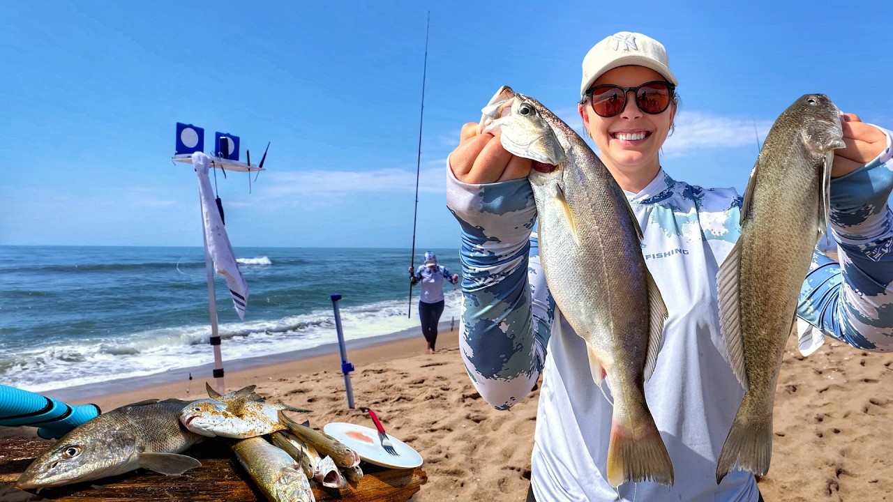COZINHAMOS todos os PEIXES na  PRAIA, EU E ELA!  Pesca com iscas naturais ( CATCH AND COOK )