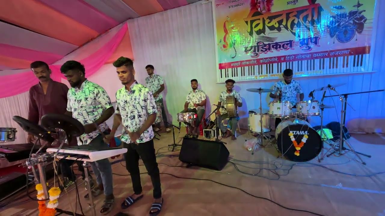 मी निघालो तुम्ही येता का ||🥰 🤩vighnaharta musical group makne 🤩🥰|| #banjo #koligeet #instrumental 