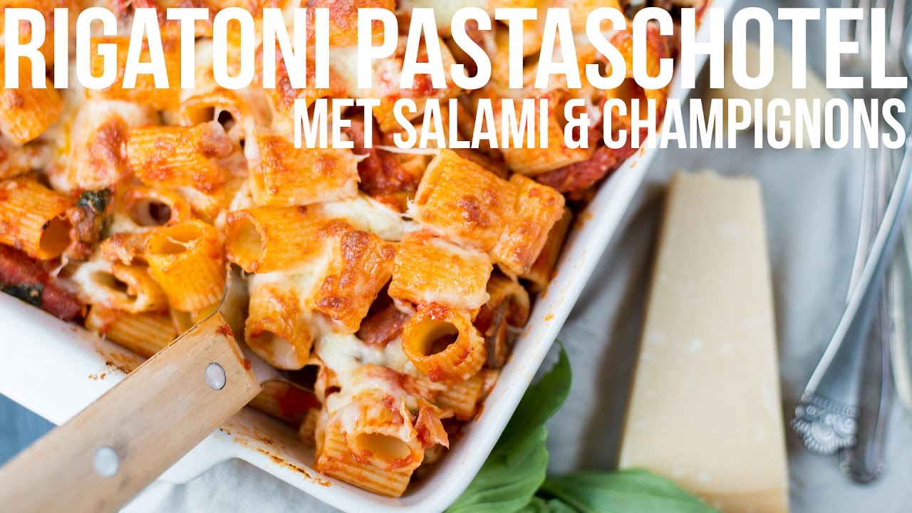 RECEPT: Rigatoni pastaschotel met salami en champignons | OhMyFoodness