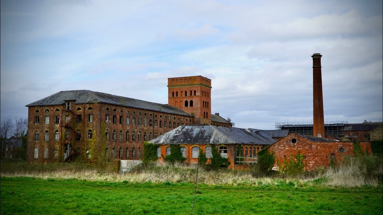 Exploring the Abandoned Tonedale Mills in Somerset UK