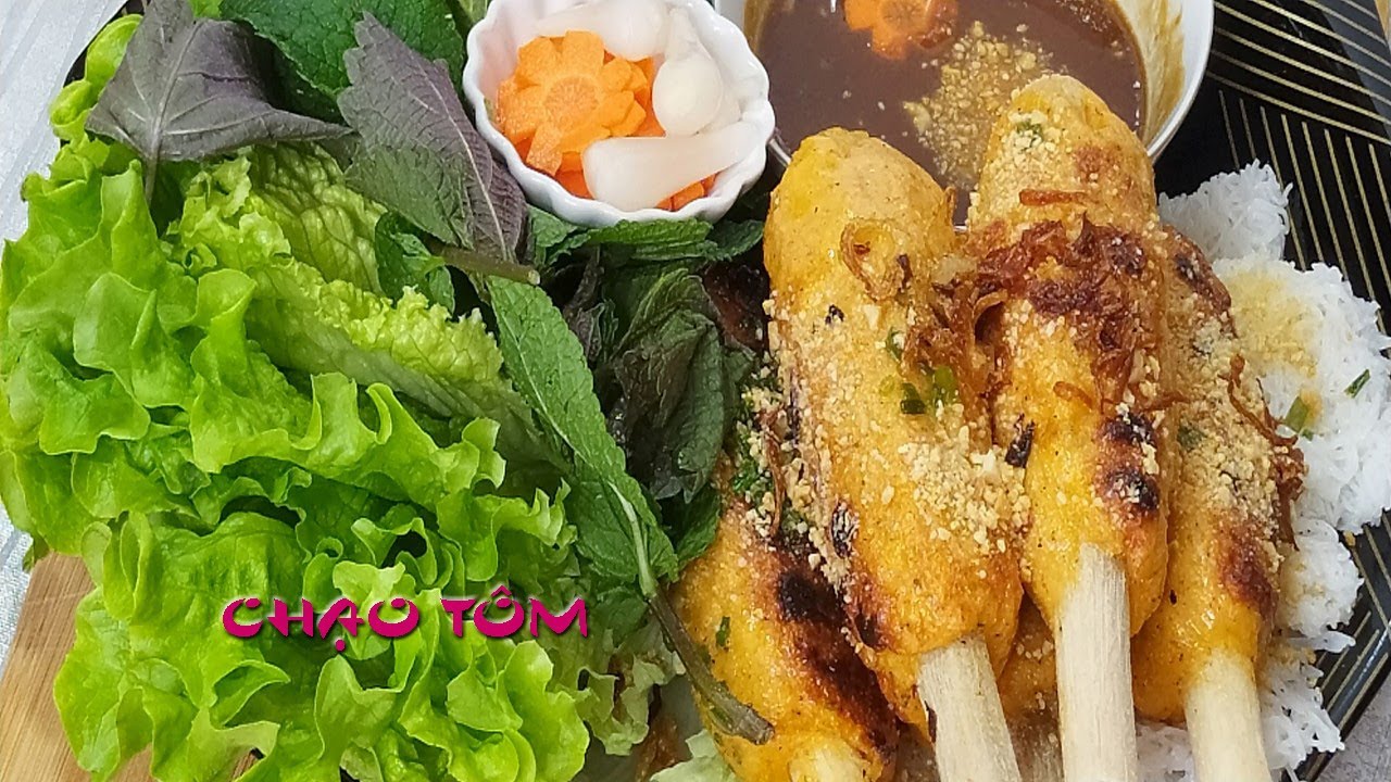 #Chạo_Tôm cuốn với rau sống chấm tương ngọt rất ngon  #Khanh_Lý