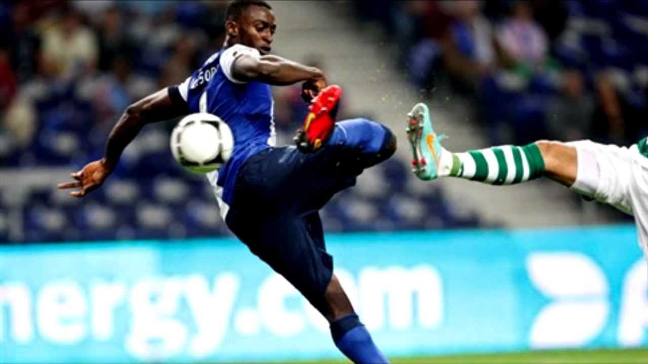 Jackson Martinez (PORTO) a cantar RAP: 