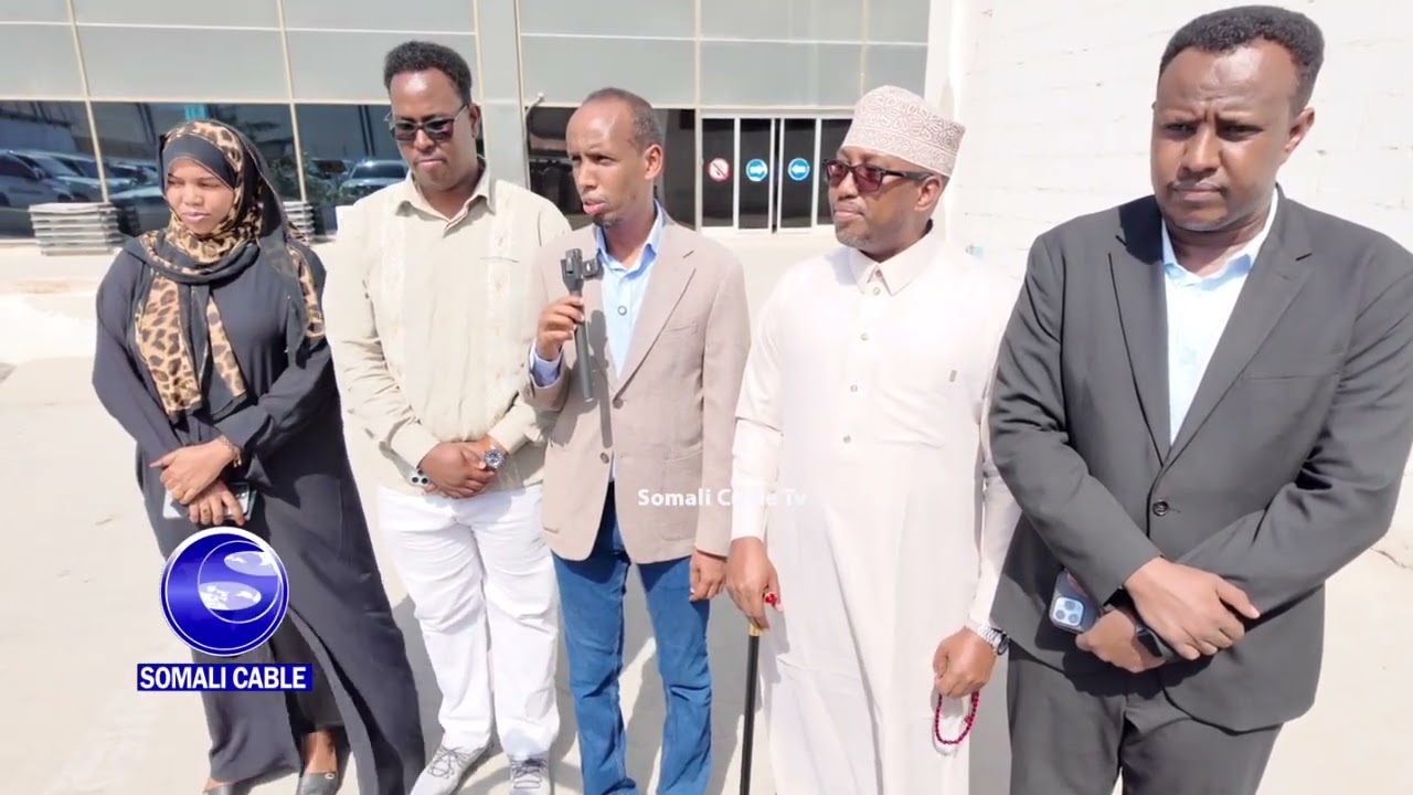 Xildhibaanada Jubaland oo sagootiyay Madaxweyne Axmed Madoobe ayaa hadda lahadlay Warbaahinta.