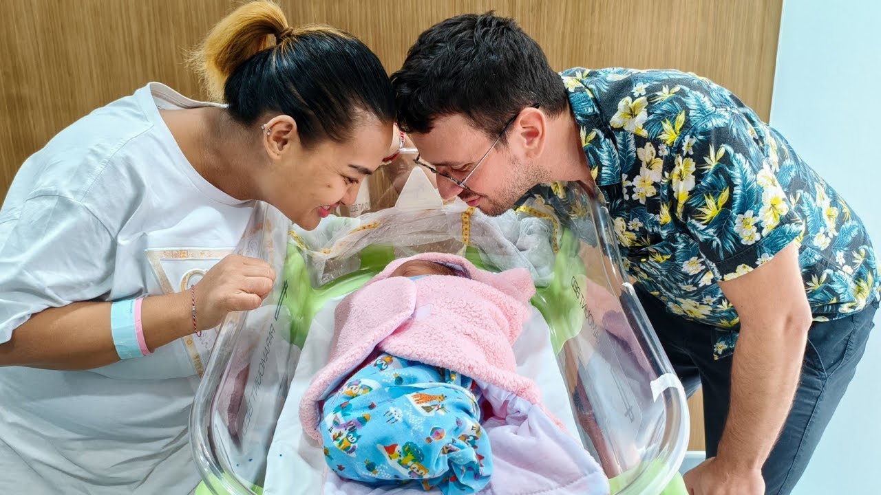 🔴LIVE! LINA MUKHERJEE BAGIKAN PENGALAMAN PERTAMA JADI IBU USAI MELAHIRKAN